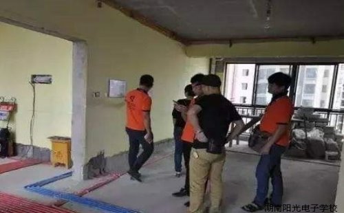 ˮ��+�繤+PLC��ѵ��