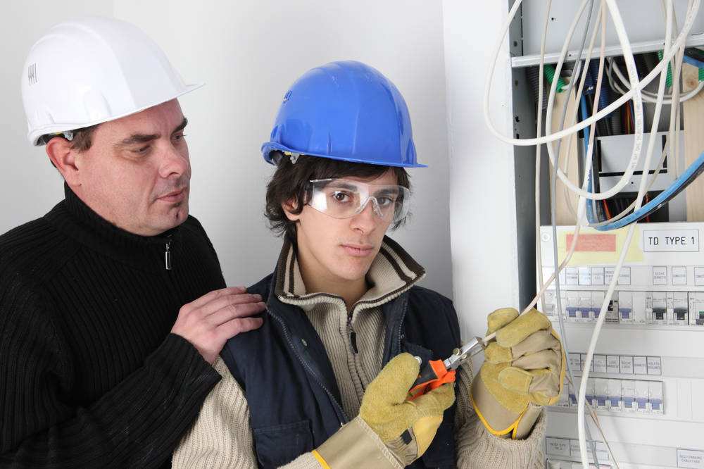 �繤����ǰ;��ǰ;����